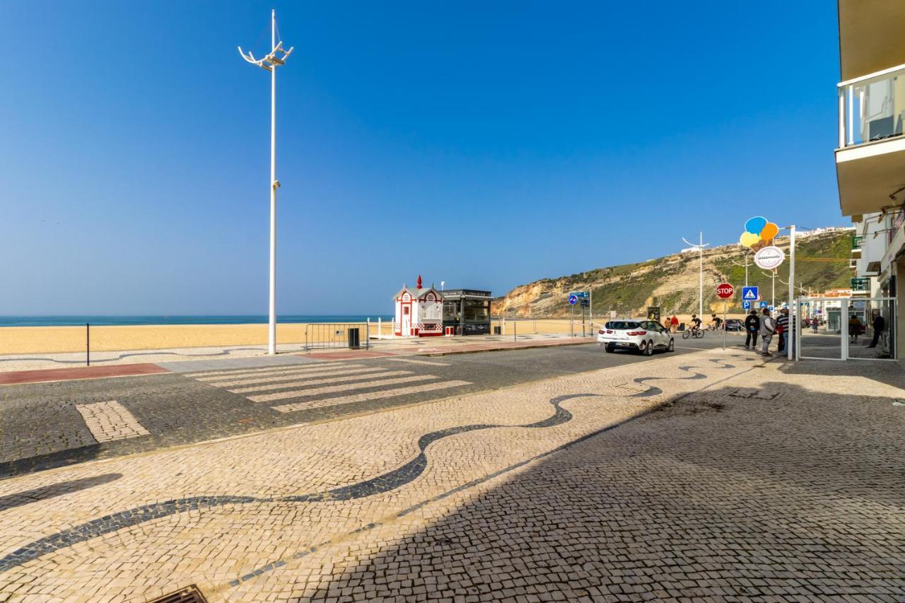 Apartament Carol Beach House Nazaré Zewnętrze zdjęcie