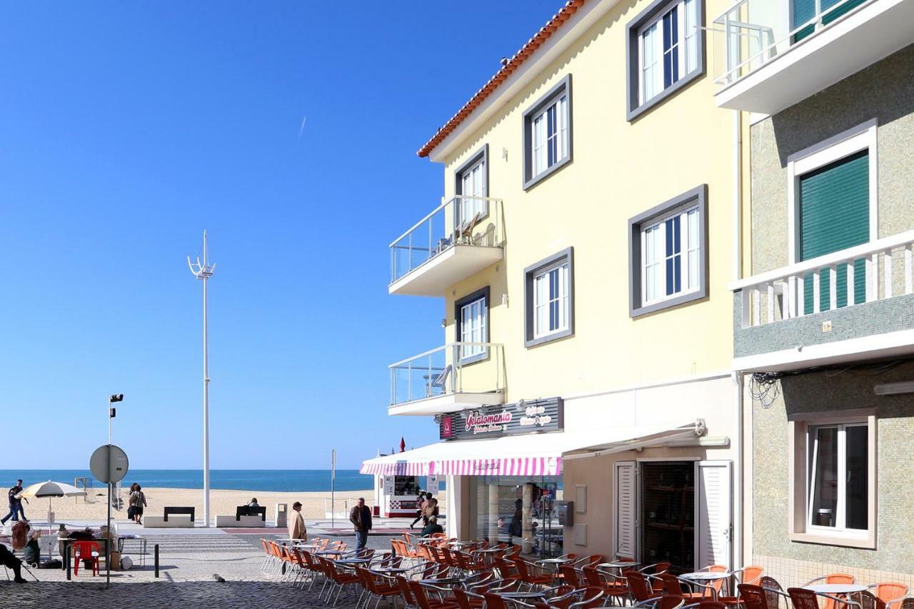 Apartament Carol Beach House Nazaré Zewnętrze zdjęcie